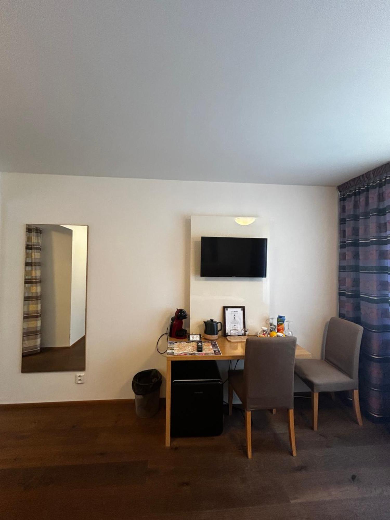 Aparthotel Tycho De Brahe Praga Exterior foto